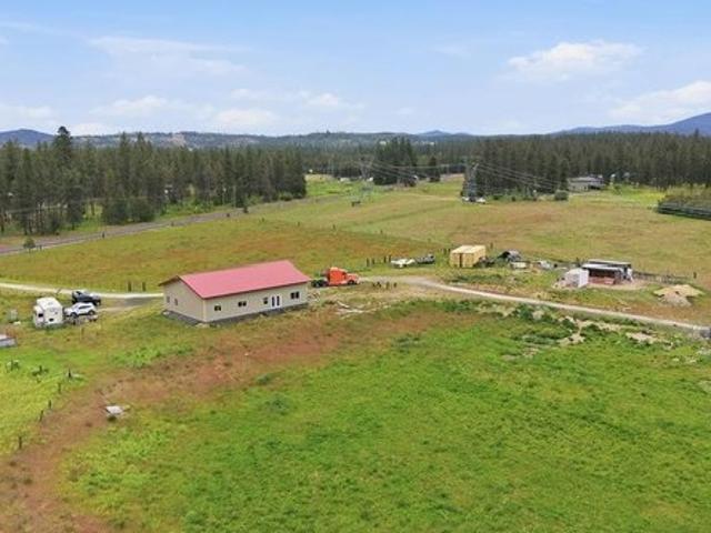 Land for sale in Chattaroy, Washington