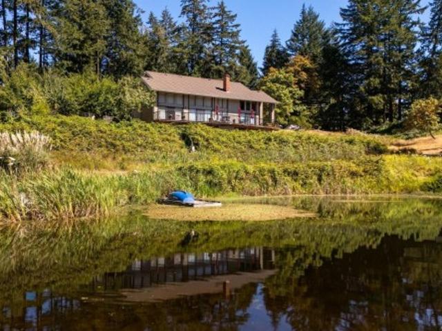House for sale in Rural Saanich, Saanich