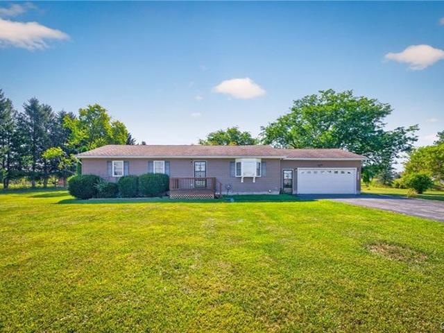 House for sale in Oneida, New York