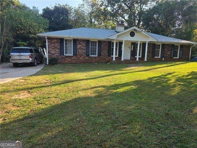House for sale in Stone Mountain, DeKalb County