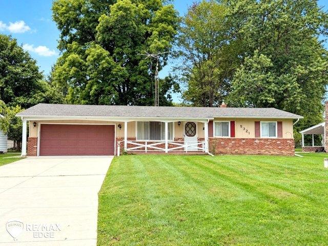House for sale in Flint, Genesee County