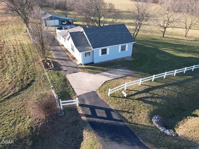 Farm for sale in Barry, Missouri