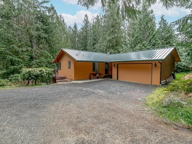 House for sale in Sandy, Clackamas County