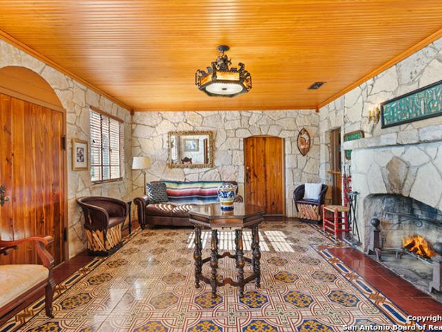 House for sale in Bandera, Texas