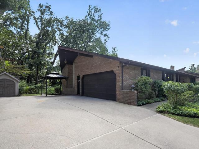 House for sale in Notre Dame, Saint Joseph County