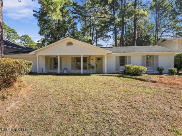 House for sale in Briarwood, Jackson