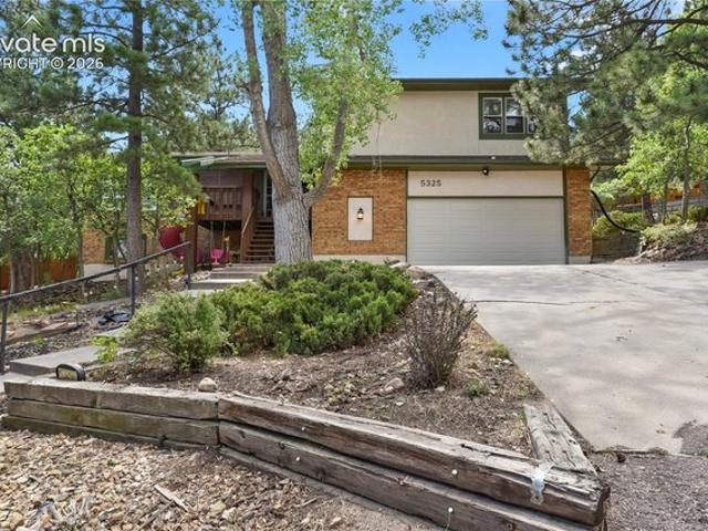 House for sale in Colorado Springs, Colorado