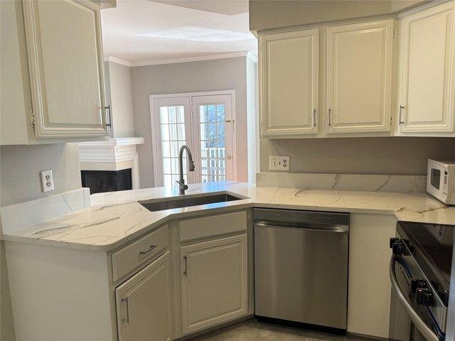 Condo for sale in Dallas, Texas
