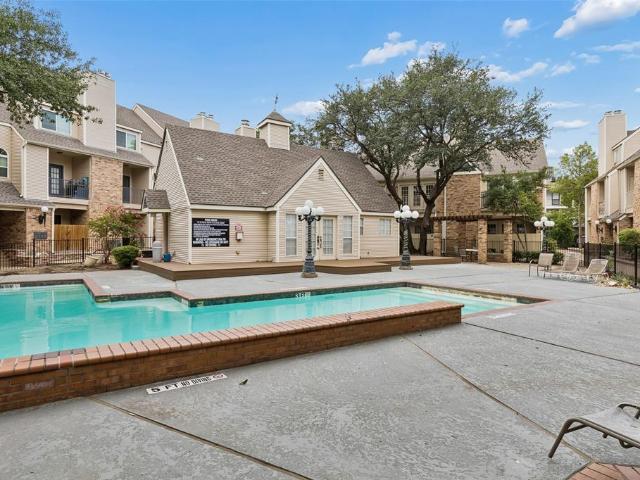 Condo for sale in Dallas, Texas