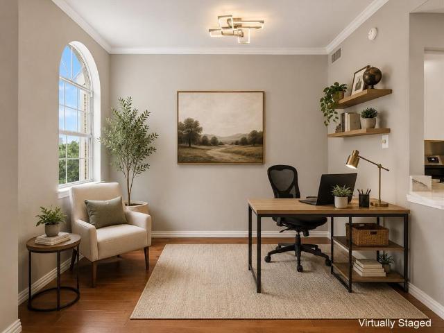 Condo for sale in Dallas, Texas