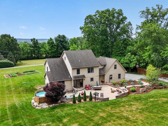 House for sale in Kinzers, Pennsylvania