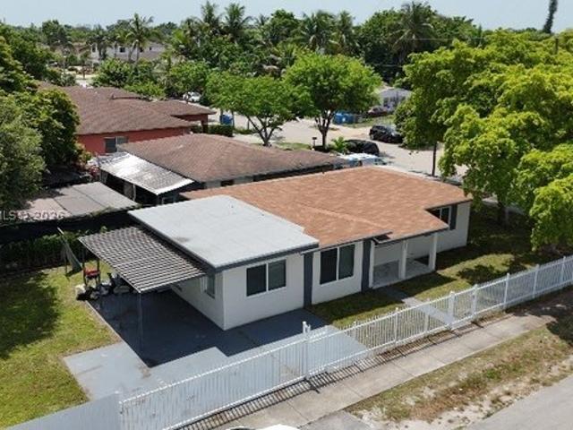 House for sale in West Park, Florida
