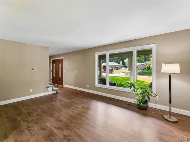 House for sale in Grand Blanc, Michigan