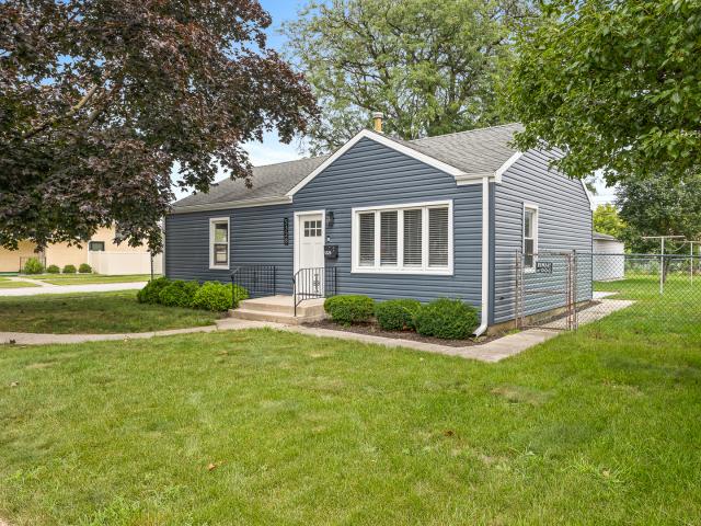 House for sale in Oak Lawn, Illinois