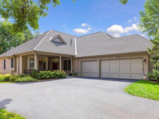Townhouse for sale in Minnetonka, Hennepin County