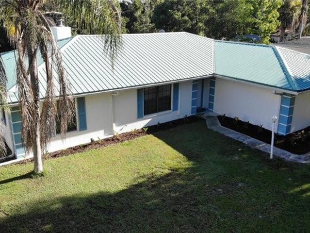 House for sale in Fruitland Park, Lake County
