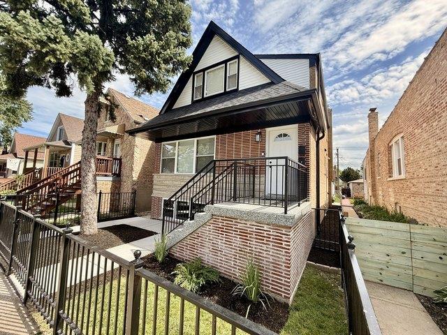 House for sale in Cicero, Illinois
