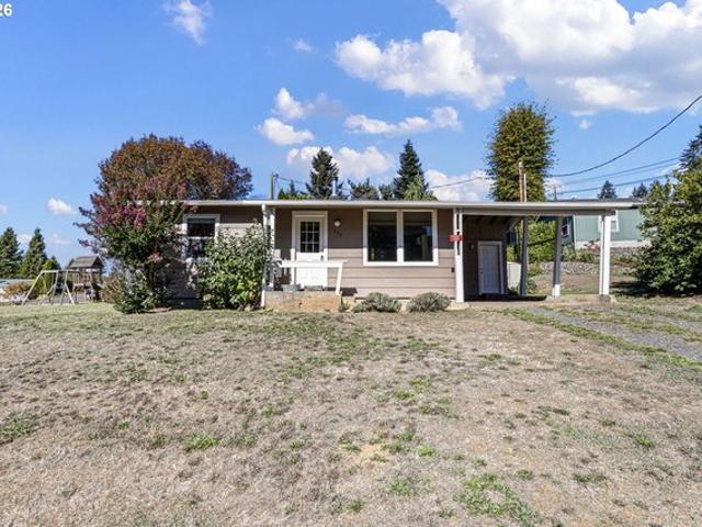 House for sale in Elkton, Douglas County