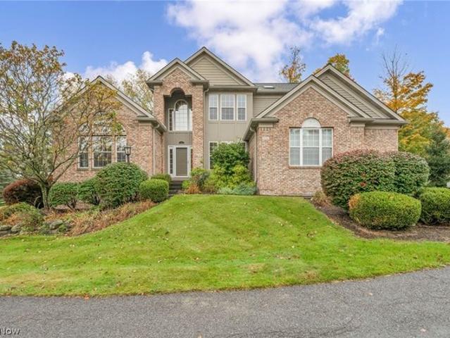 Condo for sale in Chagrin Falls, Cuyahoga County