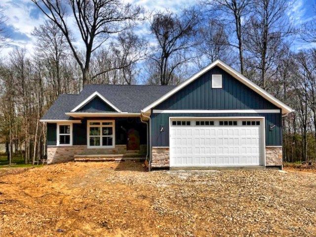 House for sale in Howard, Ohio