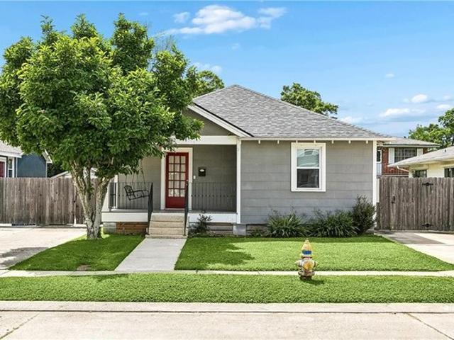 House for sale in Canoga Park, California