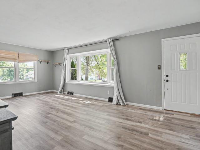 House for sale in Clinton, Iowa
