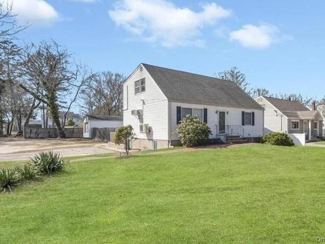 House for sale in Centereach, New York