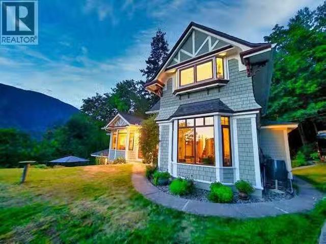House for sale in Nelson, British Columbia