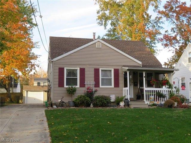 House for sale in Elyria, Ohio