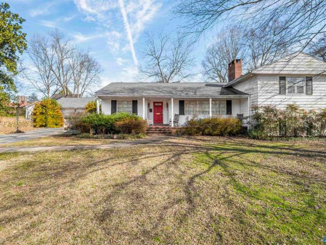 House for sale in Etowah, Alabama