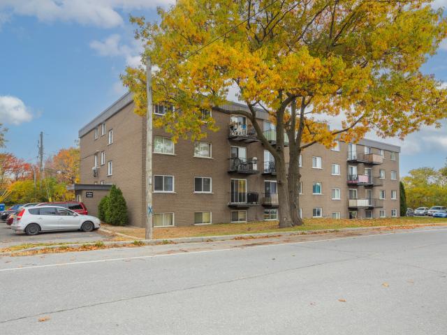 Apartment for rent in La Vallée-du-richelieu, Quebec