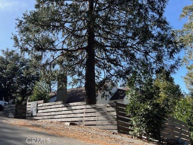 House for sale in Cedarpines Park, California