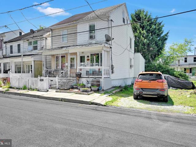 Townhouse for sale in Shenandoah, Pennsylvania