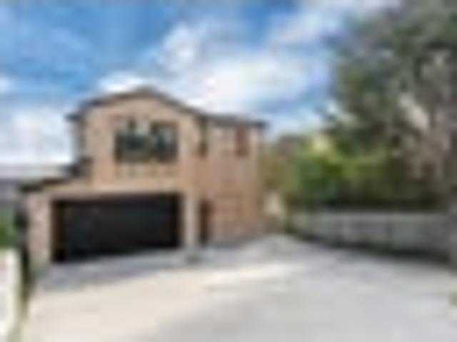 House for sale in Howick