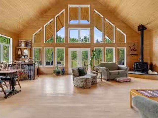 House for sale in Alberta