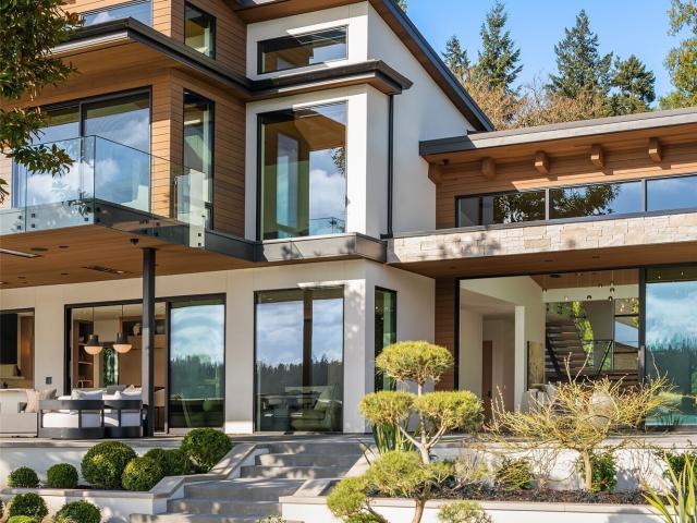House for sale in Mercer Island, Washington