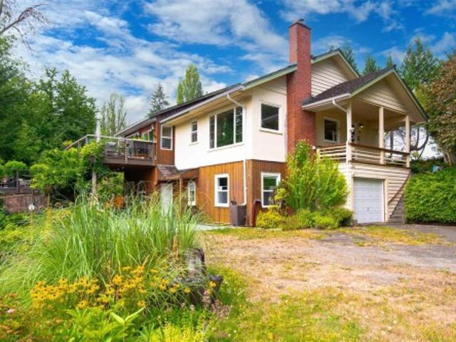 House for sale in Clayoquot, British Columbia