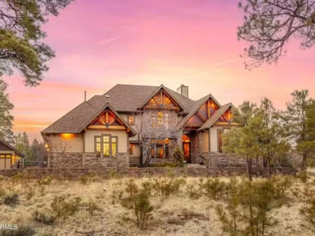 House for sale in Flagstaff