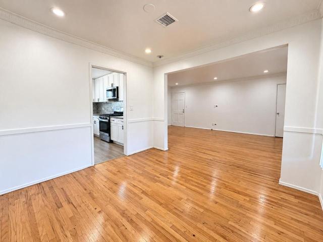 Apartment for rent in North Hollywood Northeast Neighborhood Council District, Los Angeles