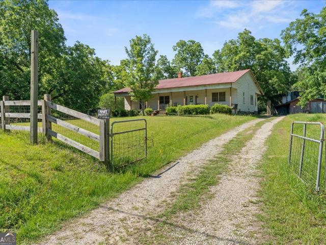 Commercial for sale in Union Point, Georgia