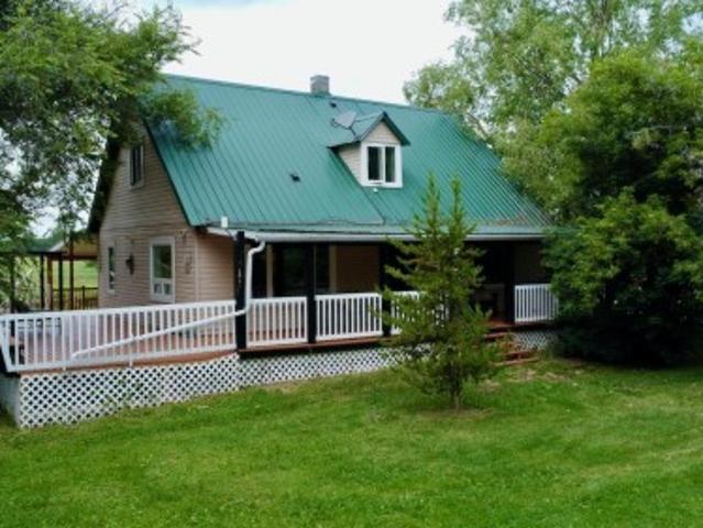 House for sale in Alberta