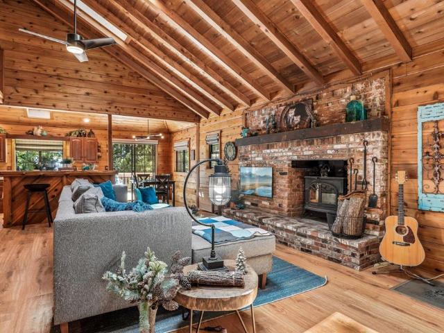 House for sale in Idyllwild, California