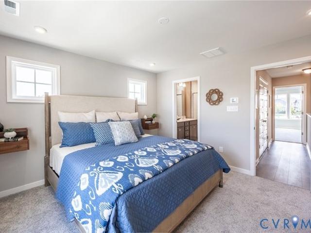 Condo for sale in Virginia
