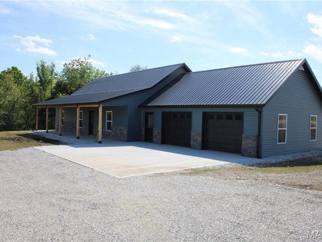 House for sale in Hannibal, Missouri