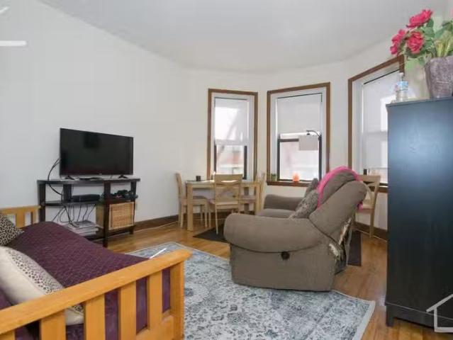 Condo for rent in Brighton