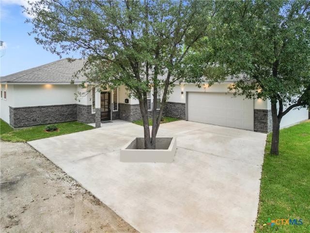 Property for rent in Leesville, Texas