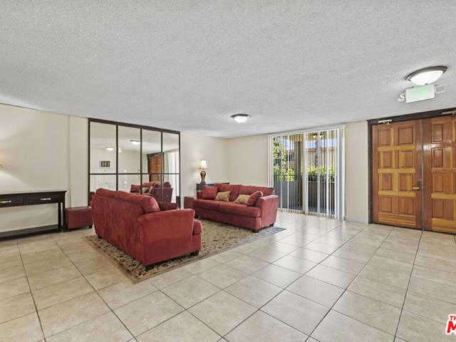 Condo for sale in Encino, Encino Neighborhood Council District