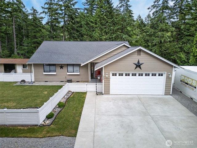 House for sale in Fox Island, Washington
