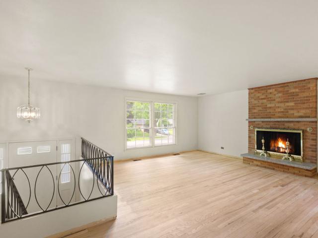 House for sale in Schaumburg, Illinois