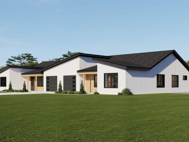House for sale in Juneau, Wisconsin